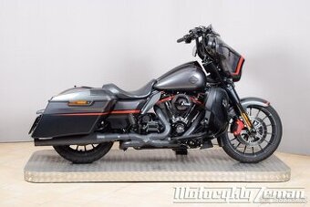 Harley-Davidson FLHXSE CVO Street Glide PL6
