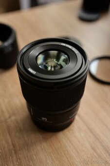 Panasonic Lumix S 35 mm f/1.8 – jako nový + 2× Black Mist