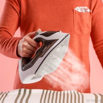 Žehlička Solac PV2001 OPTIMA START , nepoužívaná