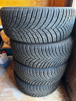 Zimní pneu Firestone 235/45 R19