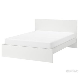 IKEA postel MALM