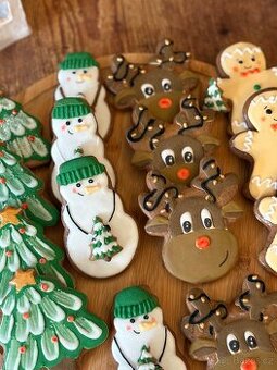 Vánoční zdobené perníčky