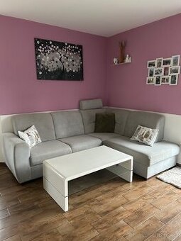 Rohová sedací souprava a stolek - 1