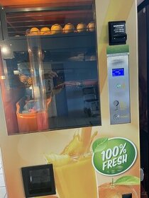 Vydejní automat OR 130 na pomerančovou fresh šťávu