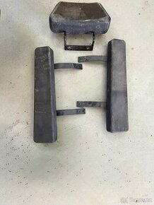 Kúpim 8x,/4páry/ chrbtové opierky na zadné sedadla