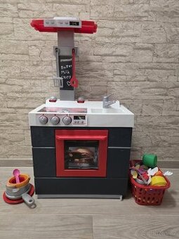 Dětská kuchyňka včetně nádobí