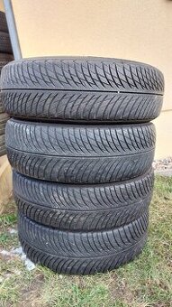 Pneu zimní, 4 ks, rozměr 215/65/17, 99H, zn. MICHELIN