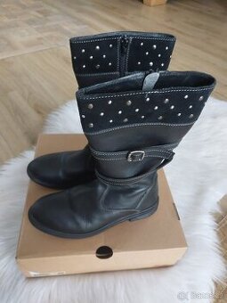 Dívčí kožené kozačky Baťa vel.36