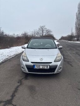 Renault Clio - 1