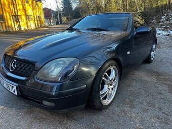 Mercedes Benz SLK 200 Kabriolet - 1