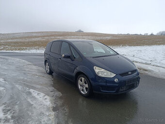 Ford S MAX 2.0 i benzín flexifulel TITANIUM 7 míst