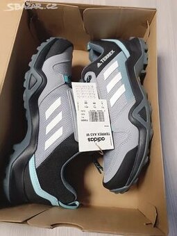 Nové dámské boty Adidas Terrex vel.41 1/3