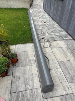 Kazetová markýza 5 x 3 m šedá s elektrickým pohonem a LED