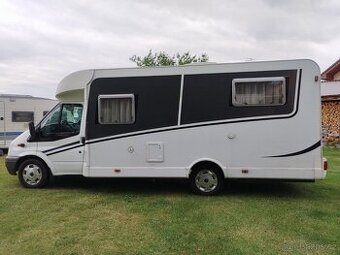 FORD CAPRON 2.2TDCI. 3.500kg. R 2008. Sprcha. 2x Klima.