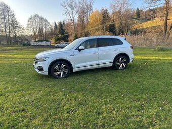 VW Touareg  3,0 Tdi 170 kw TOP STAV