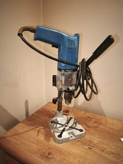 Stojanová vrtačka Narex