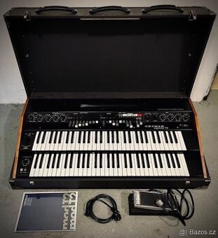 Crumar Organizer T2 | analogové varhany