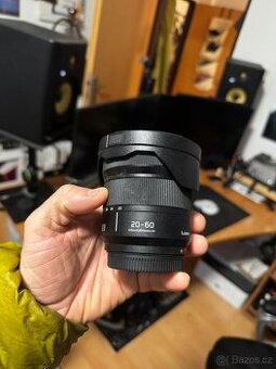 LUMIX 20-60/3.5-5.6