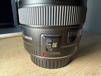 CANON EF 85 mm f/1,8 USM