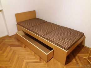 Dřevěná postel s úložným prostorem 200x90 - 1