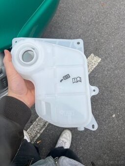 Nádržka na chladící kapalinu Audi a4 b5 94-02 - 1