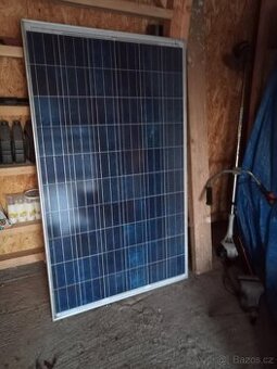polykrystalické solarni panely