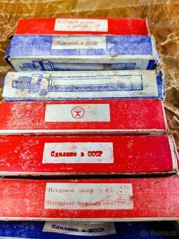 Zil, Ural - svíčky - ORIGINÁL