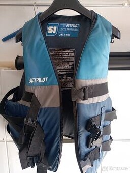 Vesta na vodní sporty JETPILOT - 1