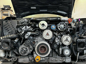 Motor 3.0 tdi 150Kw a automatická převodovka
