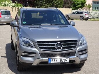 Mercedes Benz ML 350 CDI Bletec 4Matic r.v.2013