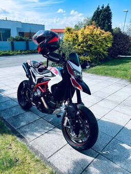 Ducati Hypermotard 821 SP - 1