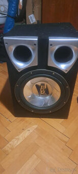Basové repro do auta nebo kamkoli Axton 250W - 4 Ohm