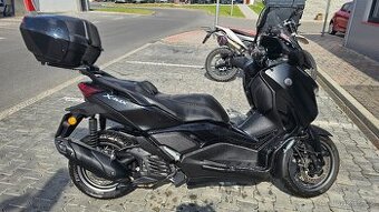 YAMAHA X-MAX TECH MAX 125