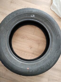 Pneu falken 205/65 R16 - 1