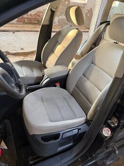 Škoda Octavia 2 sedačky combi