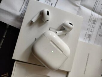 Apple AirPods 3 2021