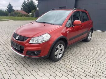 Suzuki SX4 1.6 i 4x4 Jako nové. 2012
