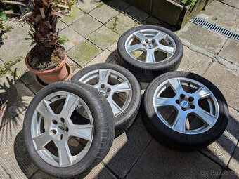 Litá kola Ford R17