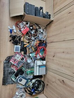 PC komponenty - IT konvolut - HW