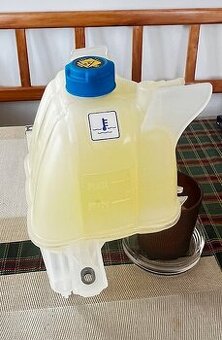 Boxer expanzní nádoba