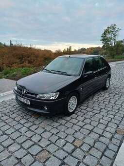 Peugeot 306