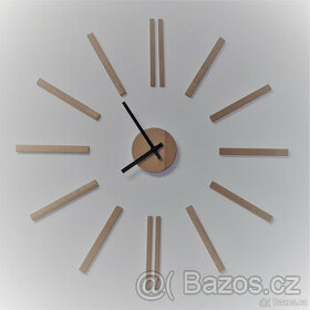 Nástěnné nalepovací dřevěné hodiny