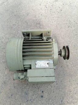 Elektromotor MEZ 370W/1420 ot.