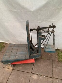 Stará váha decimálka