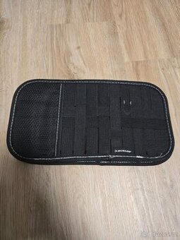 Organizér do auta na sluneční clonu