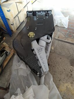 Pulverizér, vydrcovač HP06, 10-15t, 880kg