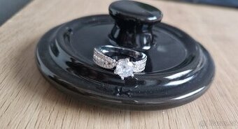 Nový dámský postříbřený prsten prstýnek vel 56 velký