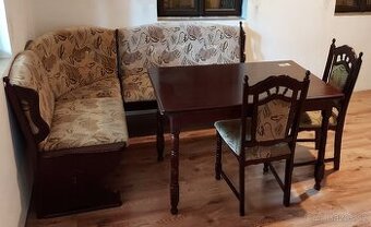 Jídelní stůl + lavice + 2 židle