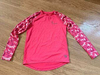Prodam divci triko Klimatec 134. Šála zdarma