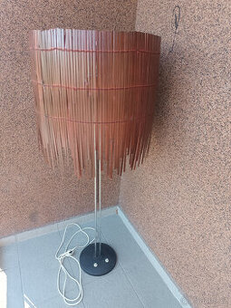 Stojací lampa ratanové/bambusové stínidlo